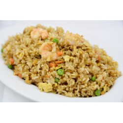 Arroz frito con salsa de soja