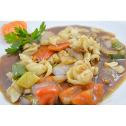 Sepia en salsa guindillas