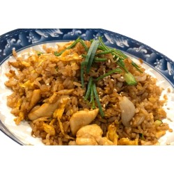 Yakimeshi de pollo