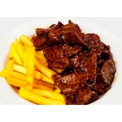 ternera salteada con patatas fritas